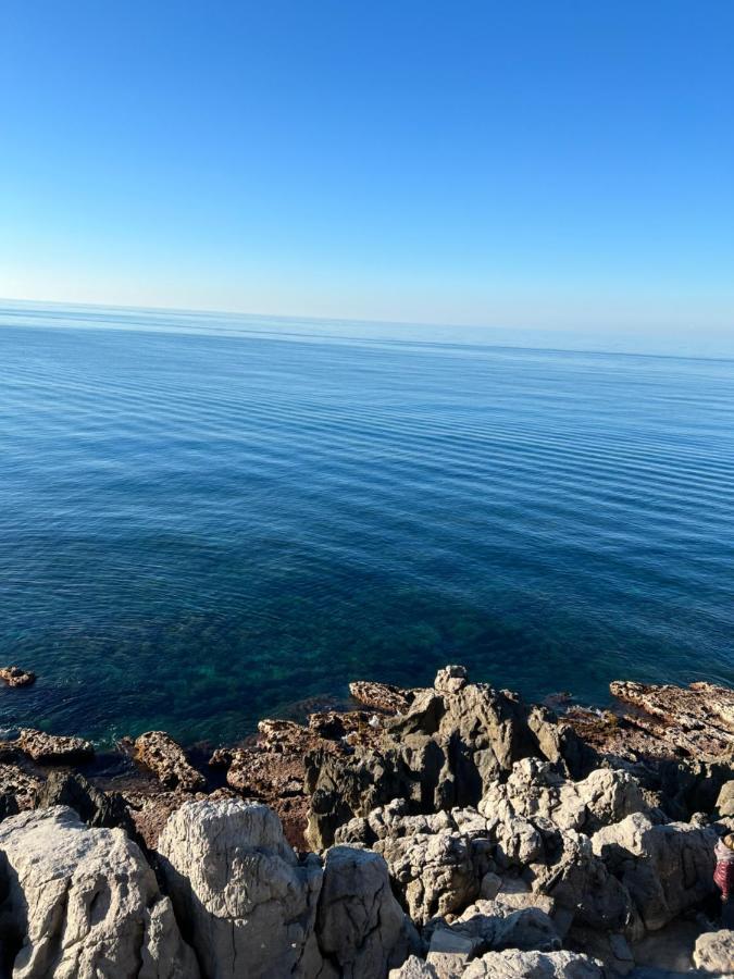 شقة Pied-A-Terre Sul Mare تْشيفالو المظهر الخارجي الصورة